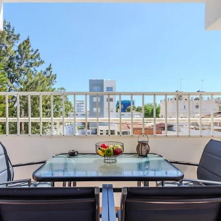 Telmar Avenue Apartament *